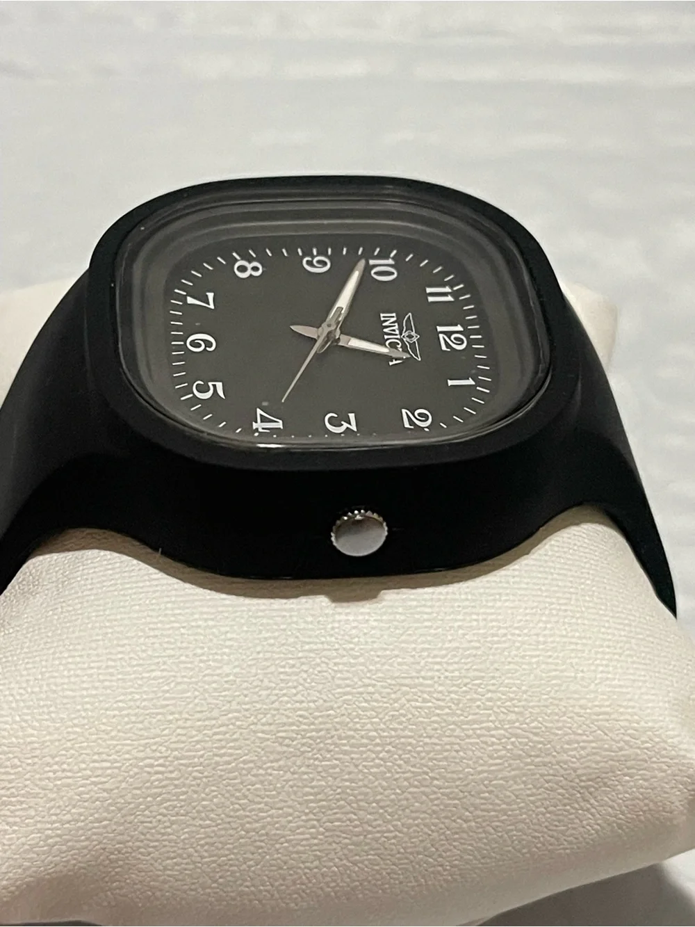Invicta this eye